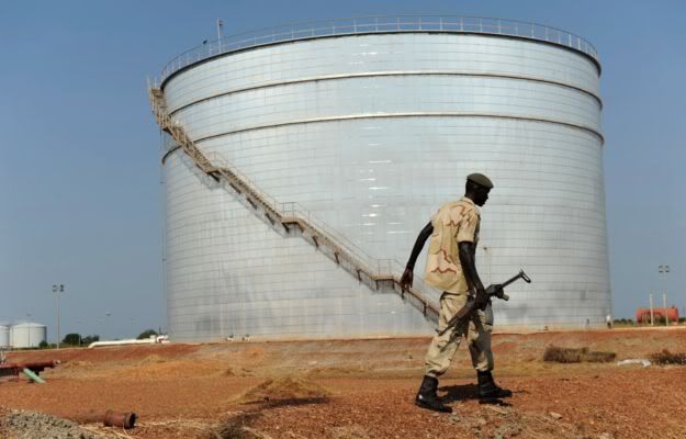 Судан – второй по значению поставщик нефти в Поднебесную после Анголы 711china_south_sudan_107153612